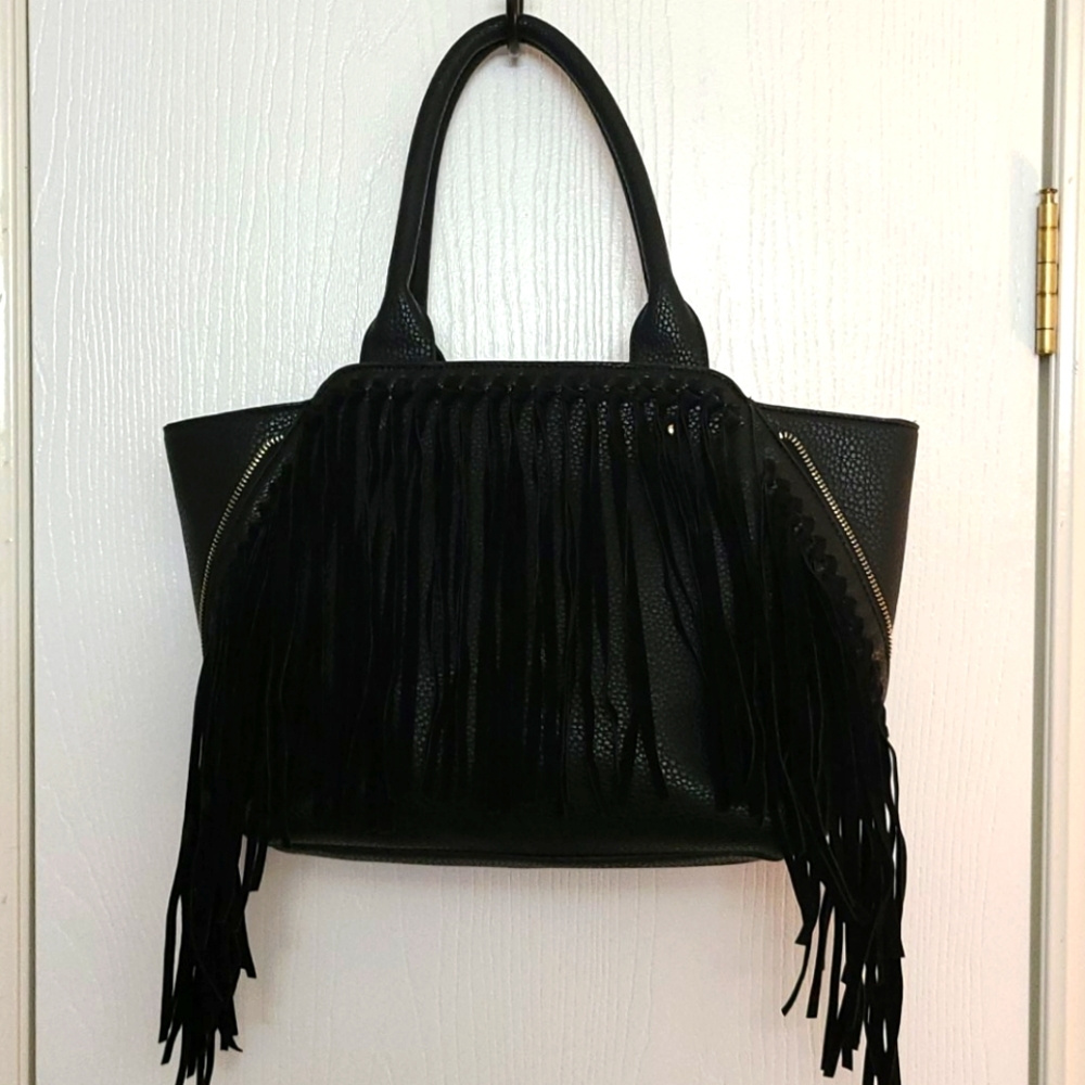 Olivia Miller hand/shoulderbag